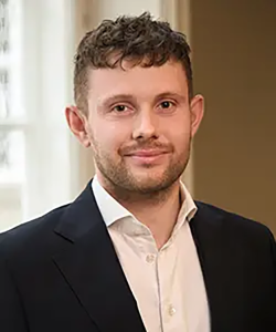  Christoffer Skougaard